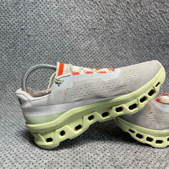 On Cloud Cloudmaster Running Shoes Size 8.5 Women’s - Picture 7 of 12